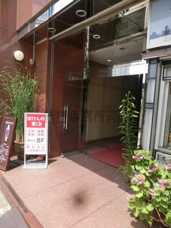 正面玄関