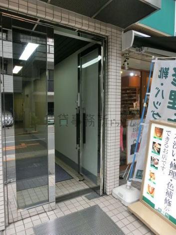 正面玄関