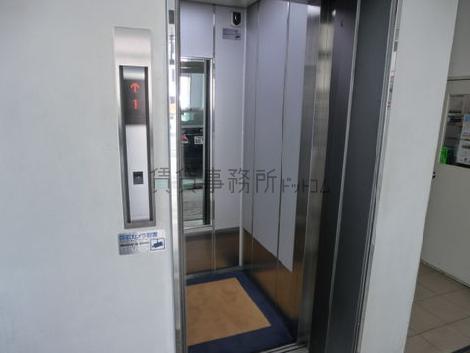 エレベーター