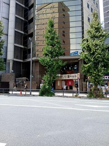 正面玄関