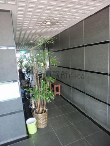 正面玄関