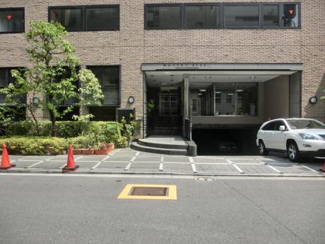 正面玄関