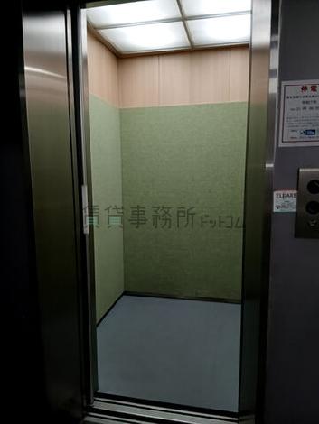 エレベーター