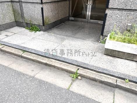 正面玄関
