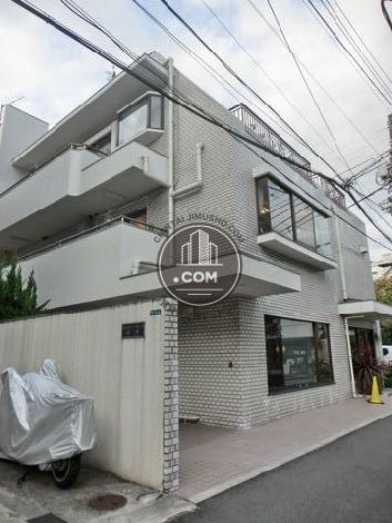 青山ホワイトテラスの外観写真