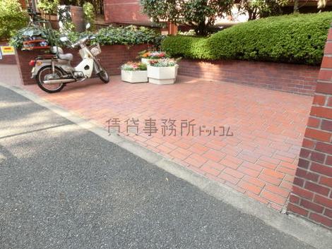正面玄関