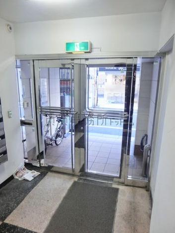 正面玄関