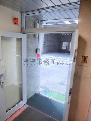 正面玄関