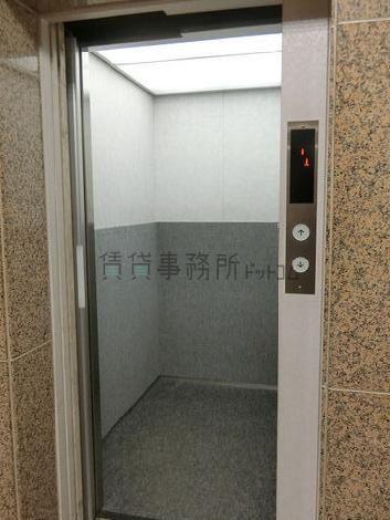 エレベーター