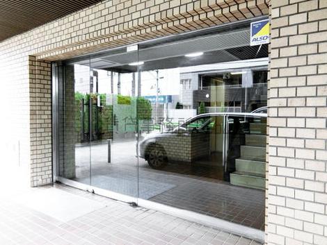 正面玄関