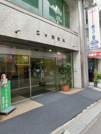 とても広々とした玄関です