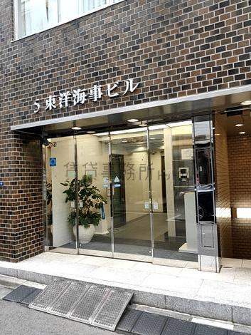 正面玄関