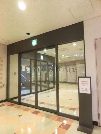 正面玄関