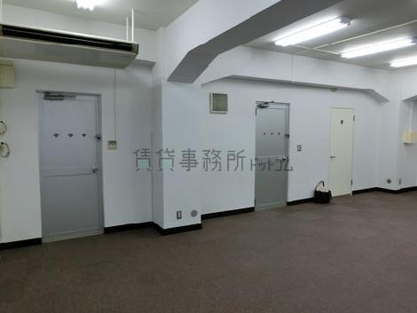 兜町第一ビルの室内