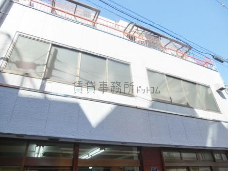 日差しの入る窓