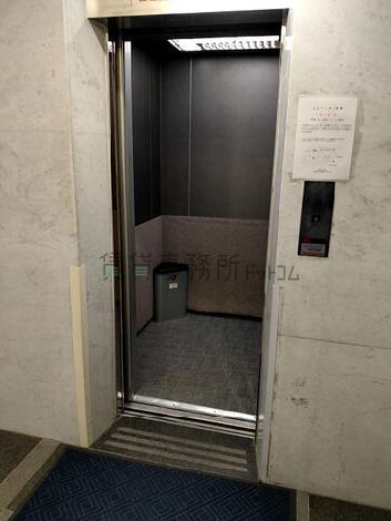 エレベーター
