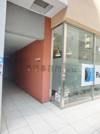 正面玄関