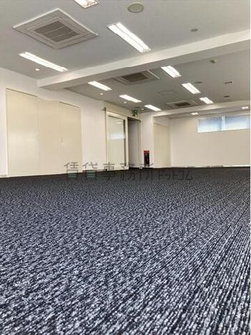 P’s南青山ビルディングの室内