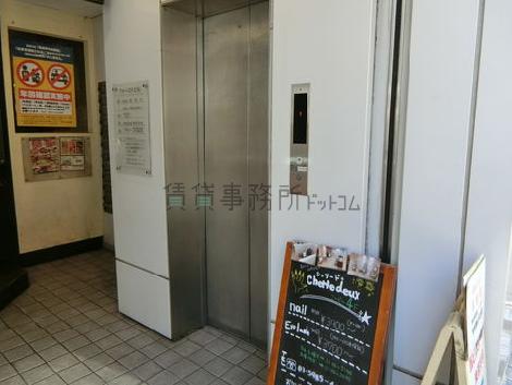 エレベーター