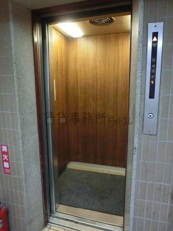 エレベーター