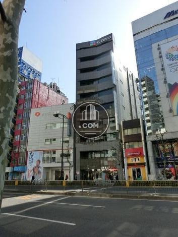 オプティクスビル 外観写真
