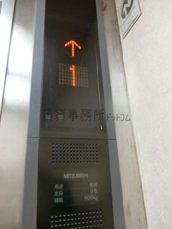 エレベーター