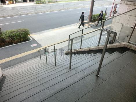 正面玄関