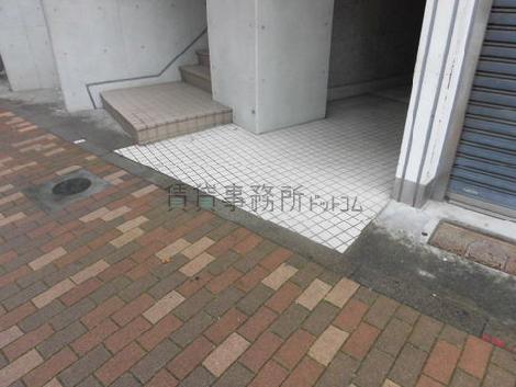 正面玄関