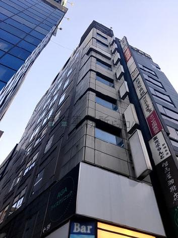 新宿成和ビルの外観写真