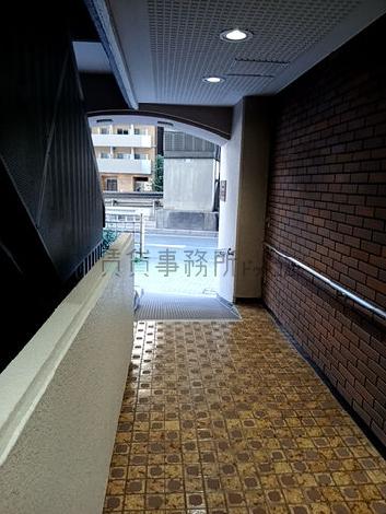 正面玄関