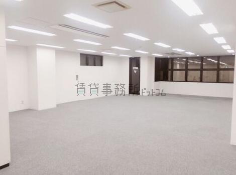 滝澤ビルの室内