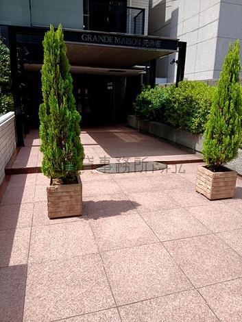正面玄関