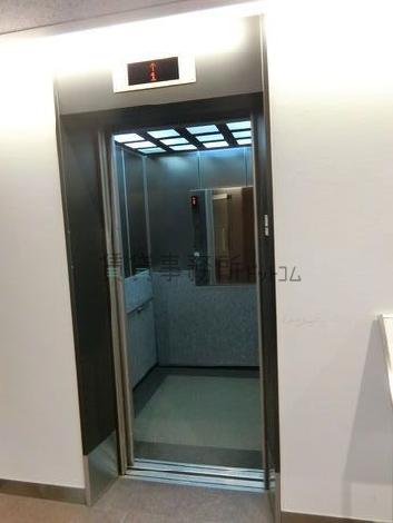 エレベーター