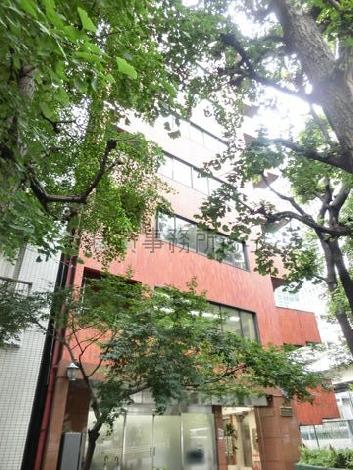 濃淡のある外装