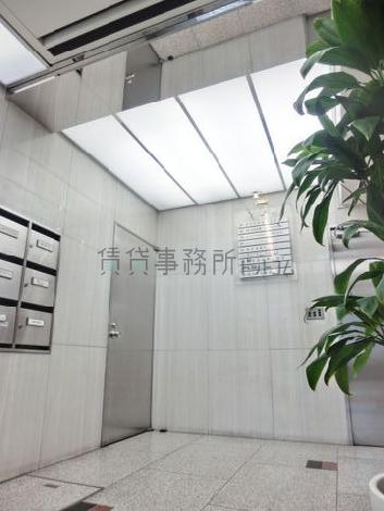綺麗な石目で構築