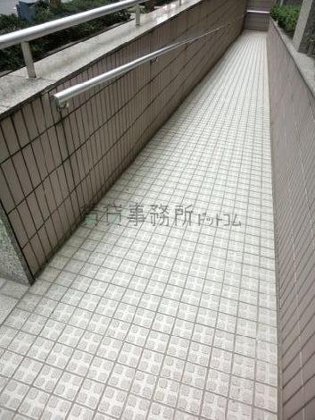 スロープを設置