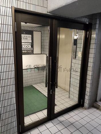 正面玄関