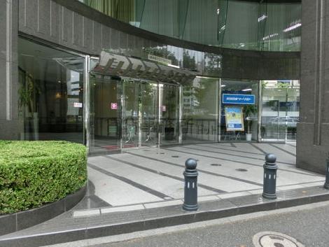 正面玄関