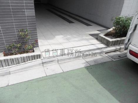 正面玄関