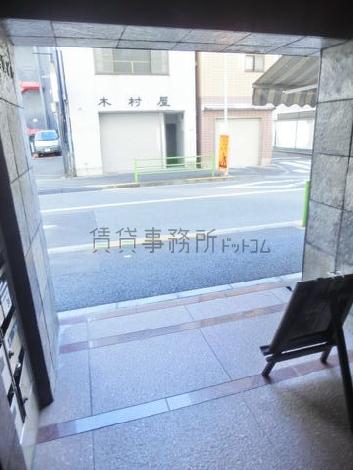 正面玄関