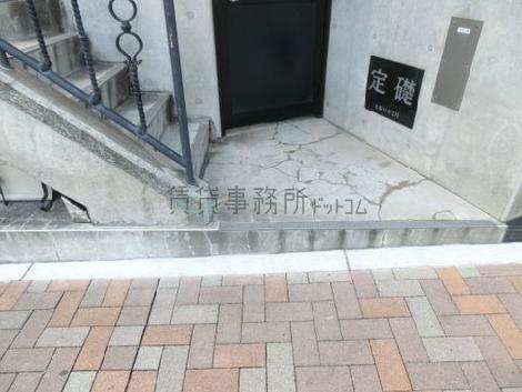正面玄関