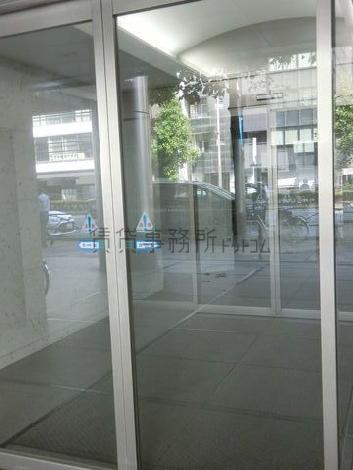 正面玄関