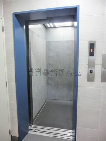 エレベーター
