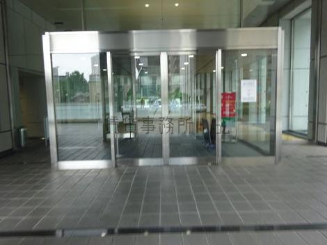 正面玄関