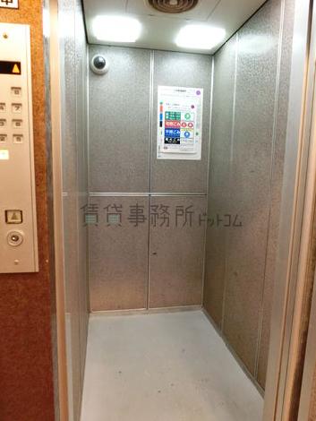 エレベーター