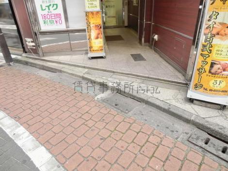 正面玄関