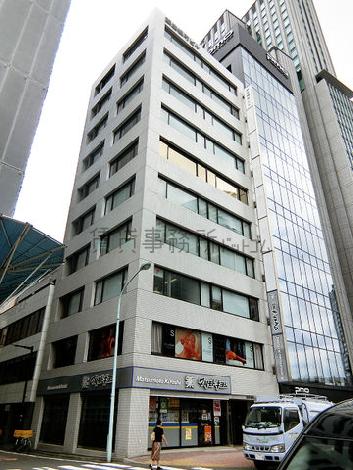 銀座槇町ビルの外観写真