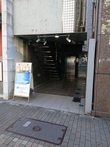 正面玄関