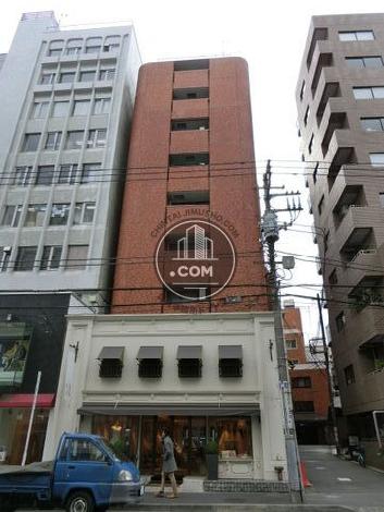 小田急南青山マンションの外観写真