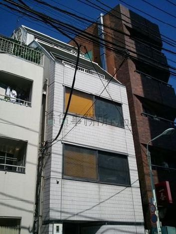 巣鴨桜並木通りビルの外観写真
